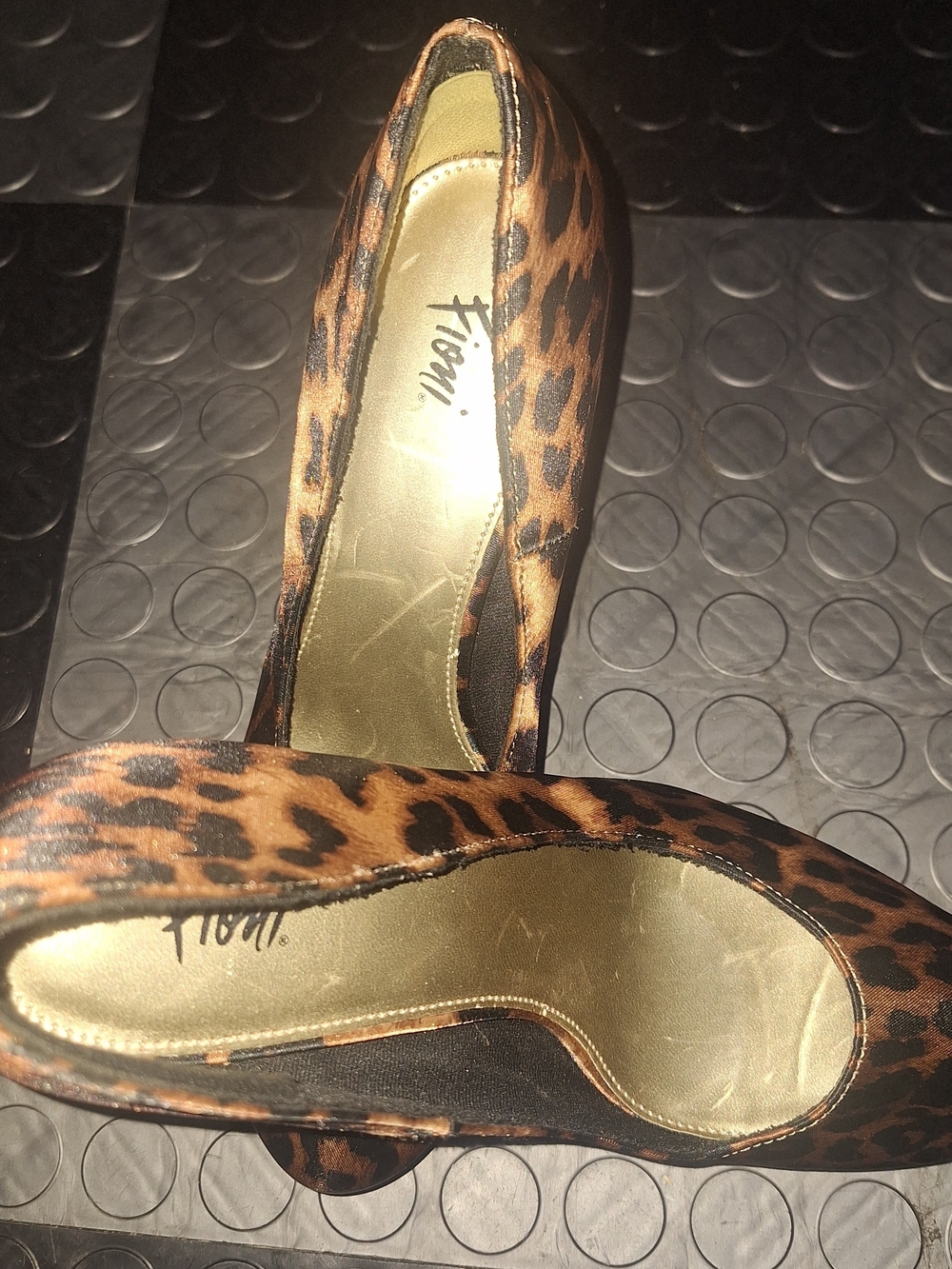 FIONI Clothing Leopard Print Pointed Toe Pumps - Brown/Black